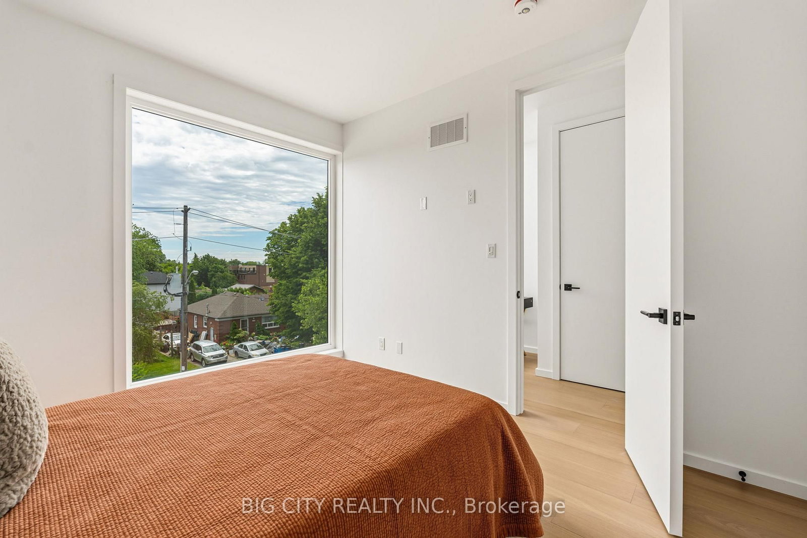 276 Lanor Avenue • #3 • Toronto, ON photo 31