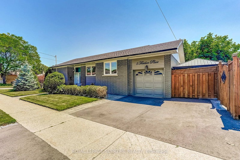 5 Fletcher Place