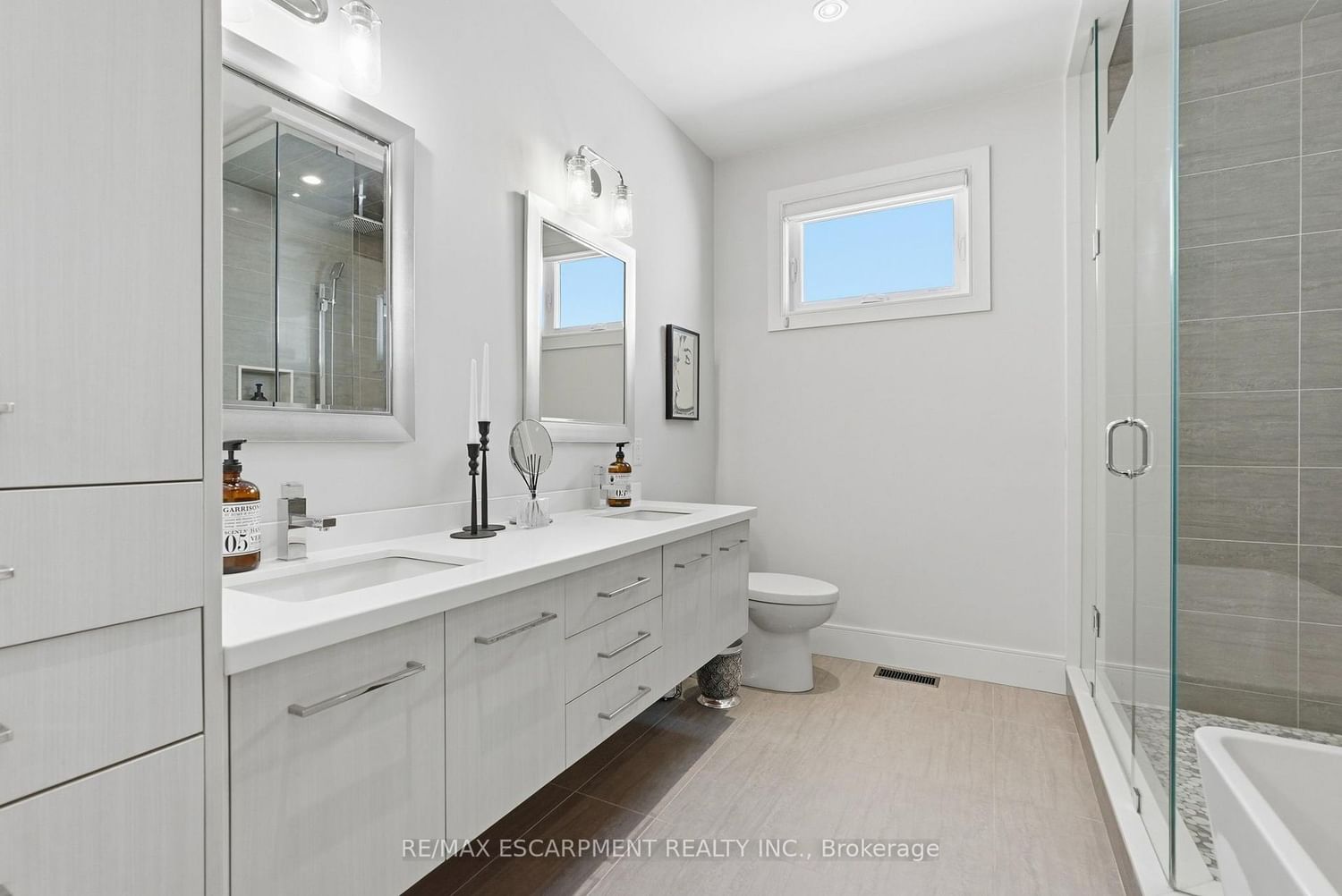 65 Forest Avenue • Mississauga, ON photo 36