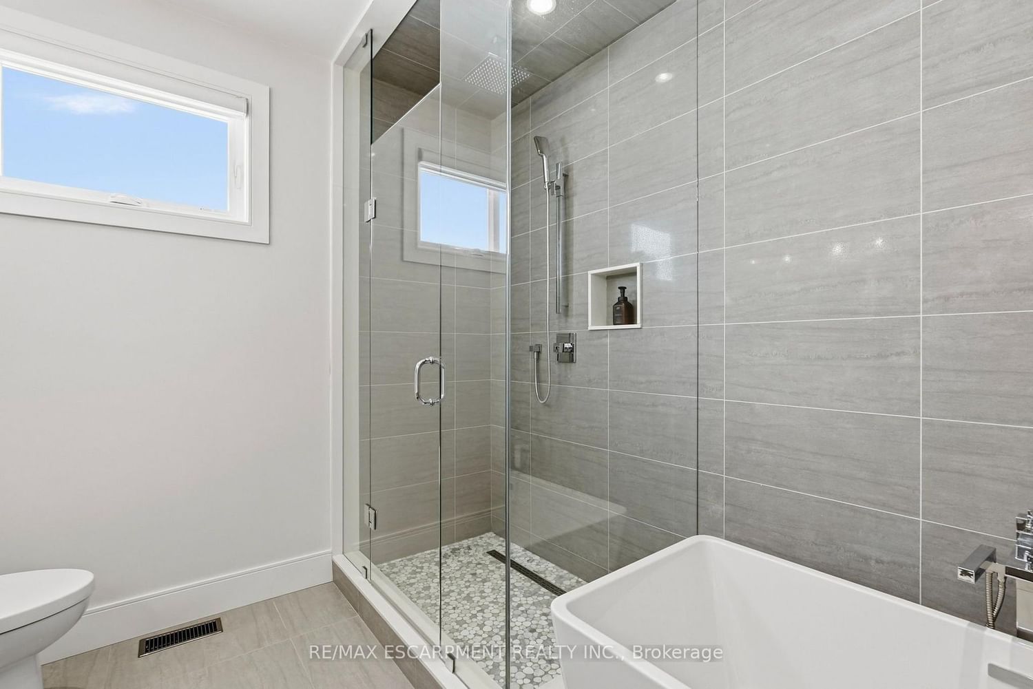 65 Forest Avenue • Mississauga, ON photo 38
