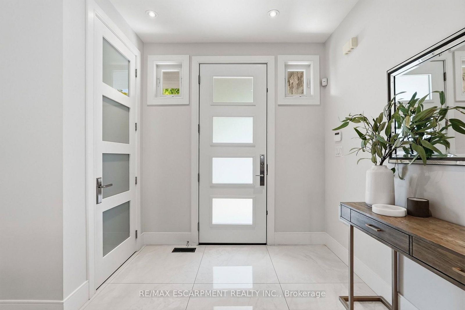 65 Forest Avenue • Mississauga, ON photo 4
