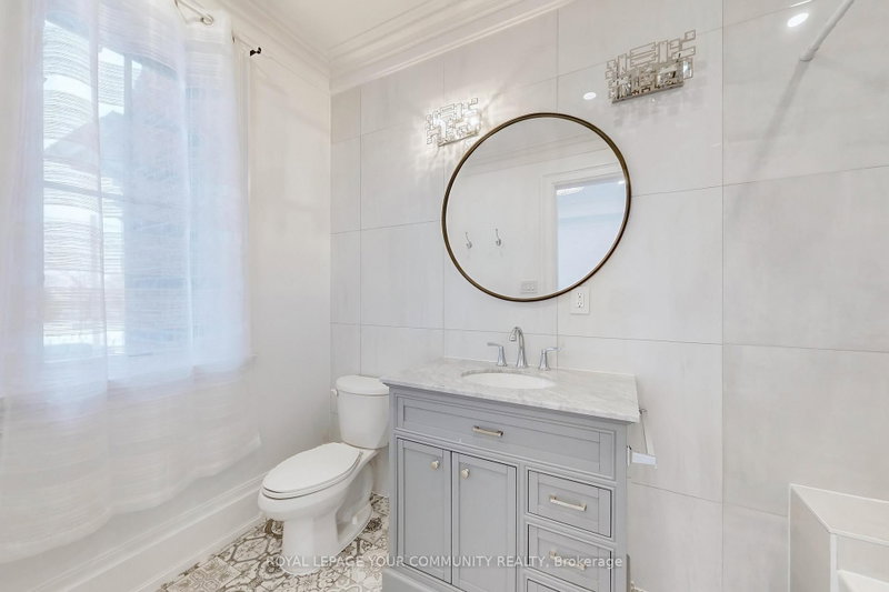 1427 Lakeshore Oakville,ON L6L 1G4 — Photo 26