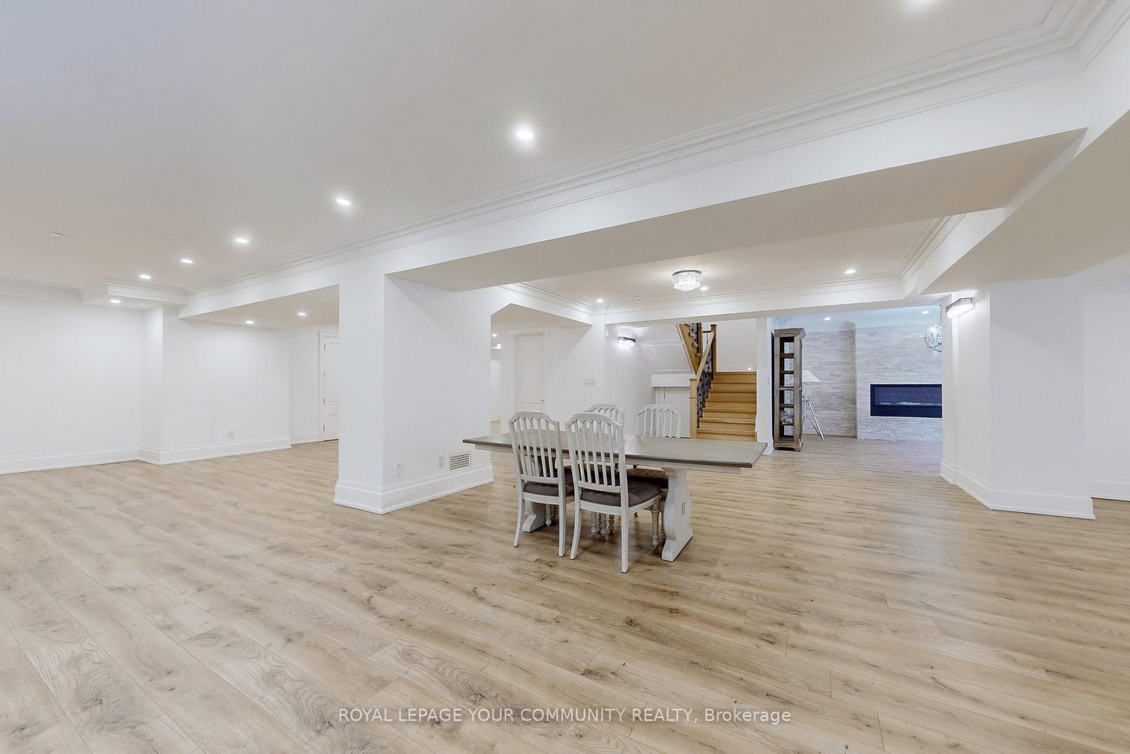 1427 Lakeshore Oakville,ON L6L 1G4 — Photo 28