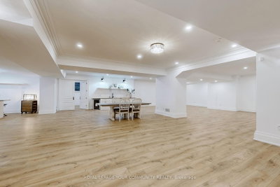 1427 Lakeshore Oakville,ON L6L 1G4 — Photo 33
