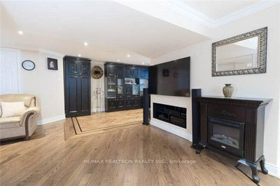 1458 Bridge Road, Oakville, ON, photo 2