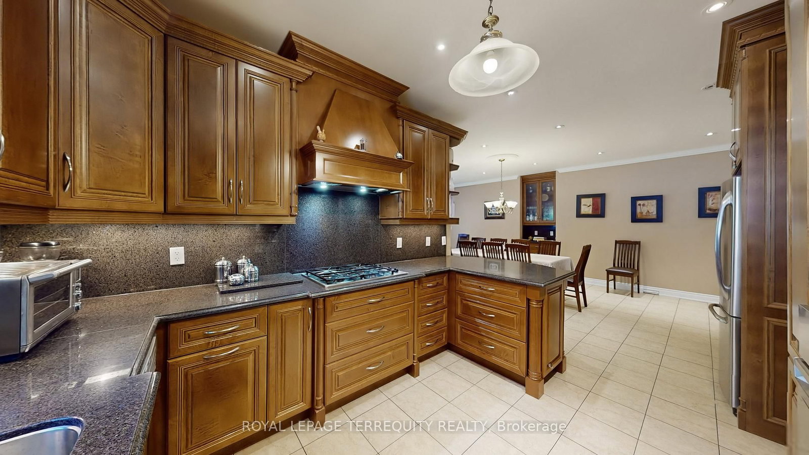 134 Hadrian Drive • Toronto, ON photo 13