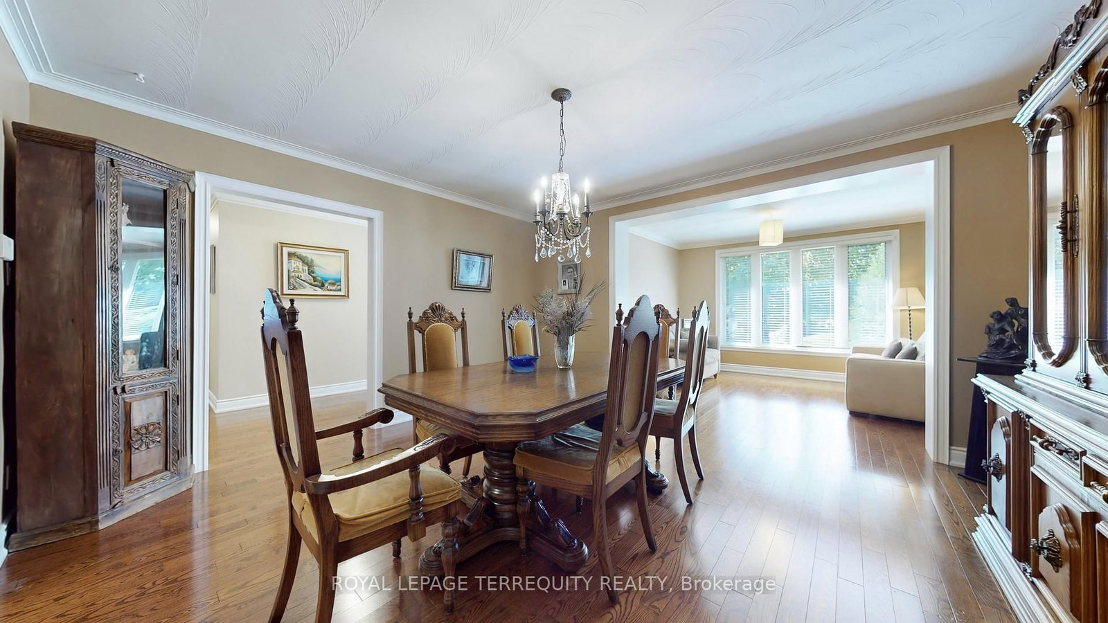134 Hadrian Drive • Toronto, ON photo 16
