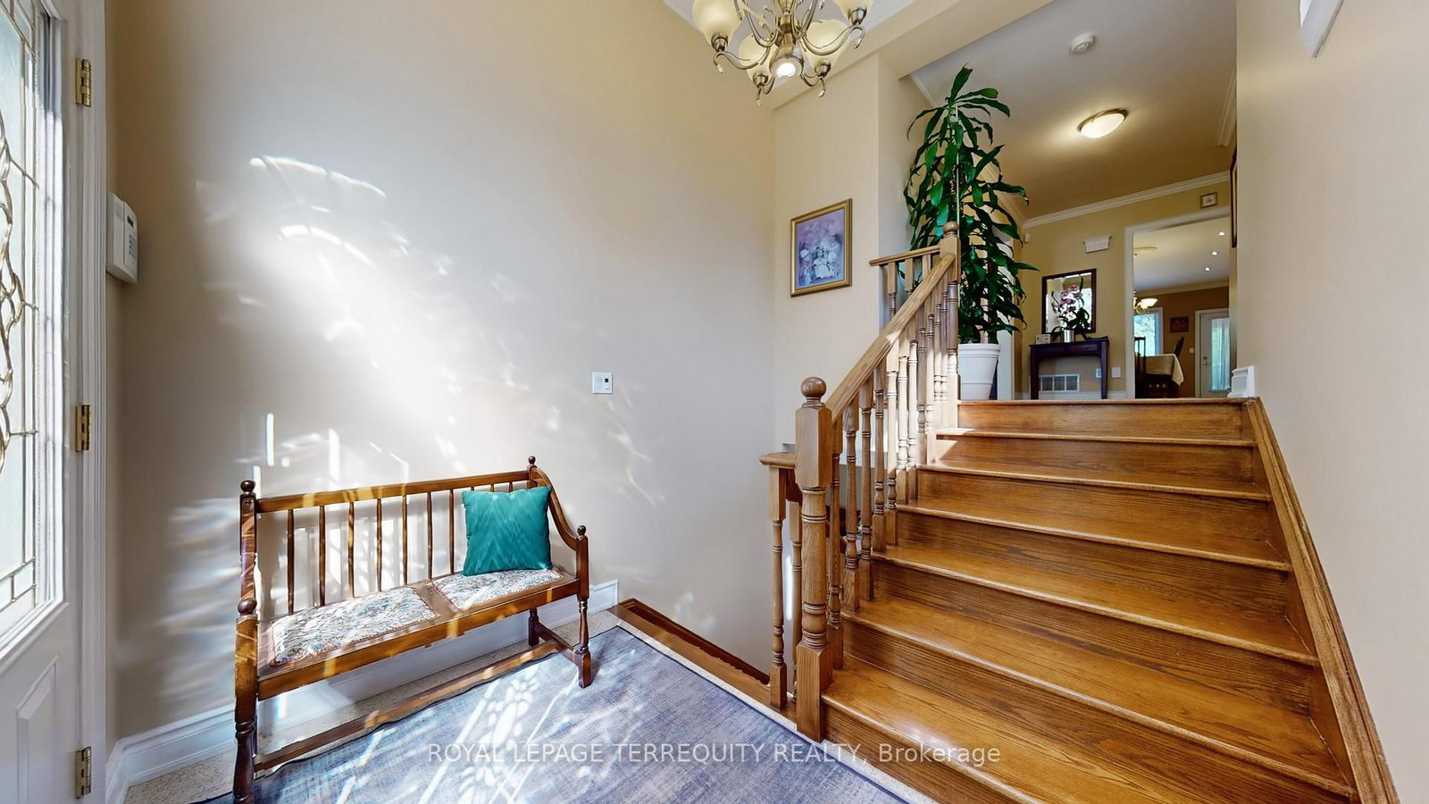 134 Hadrian Drive • Toronto, ON photo 8