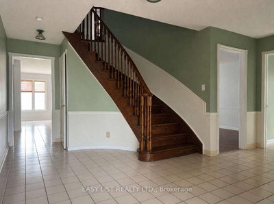 208 Anastasia Mississauga,ON L5B 3A6 — Photo 23