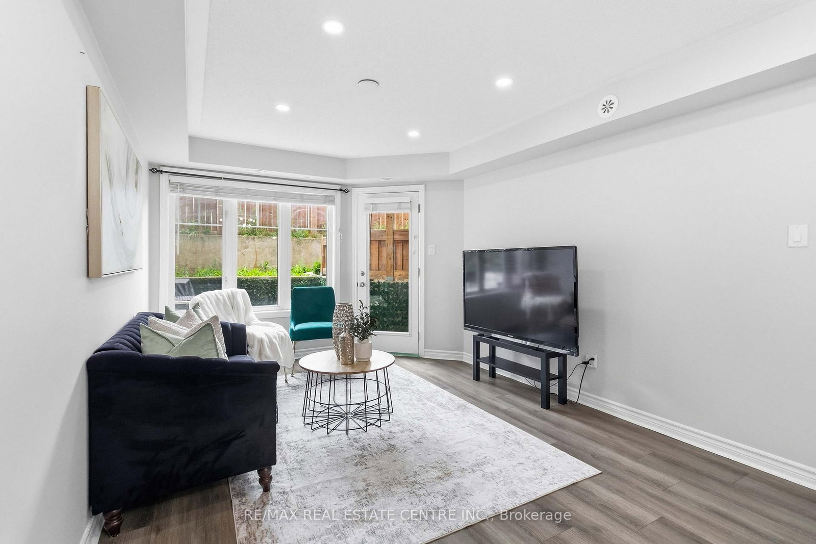 2420 Baronwood Drive • #9-01 • Oakville, ON photo 14