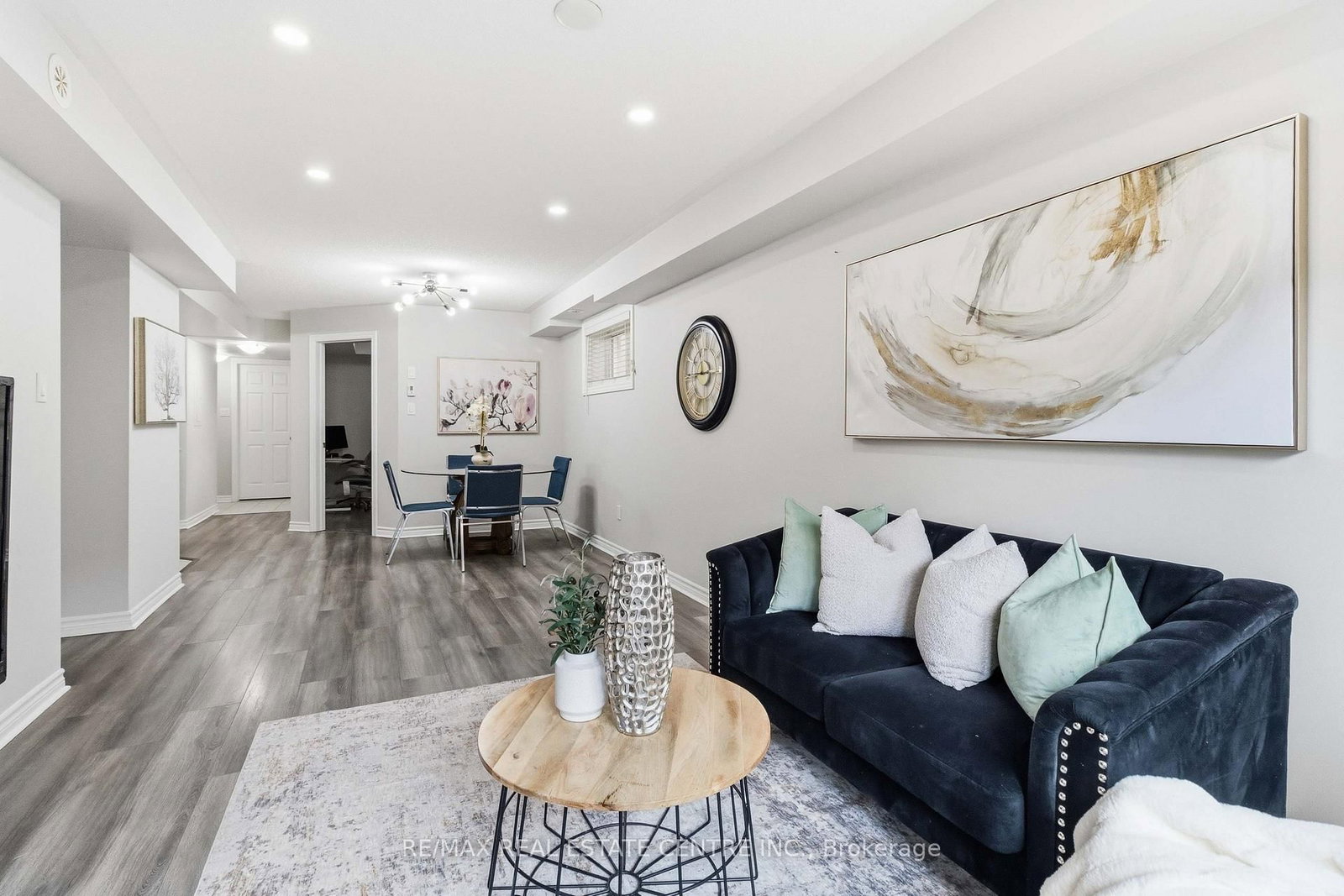 2420 Baronwood Drive • #9-01 • Oakville, ON photo 15