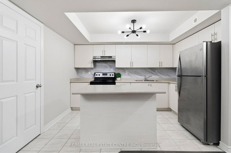 2420 Baronwood Oakville,ON L6M 0X6 — Photo 17