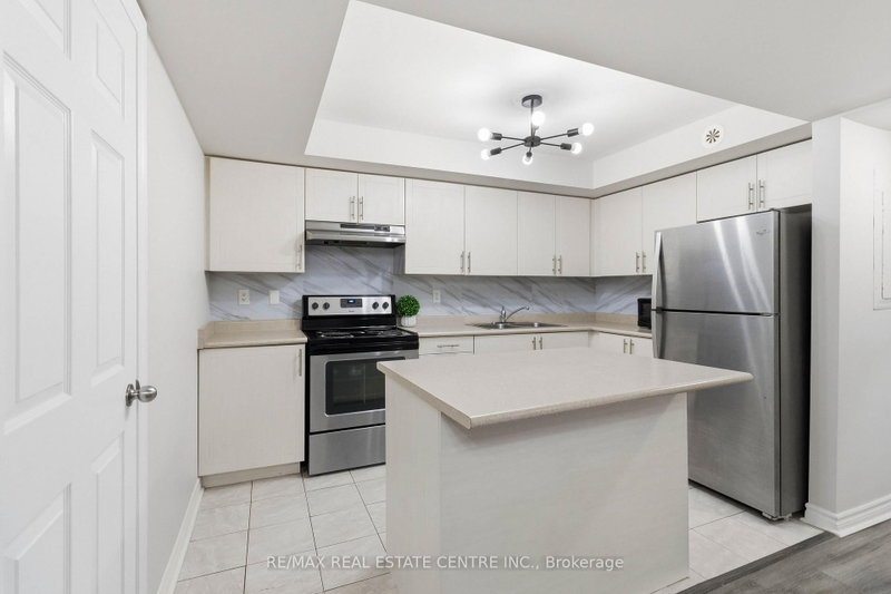 2420 Baronwood Oakville,ON L6M 0X6 — Photo 18