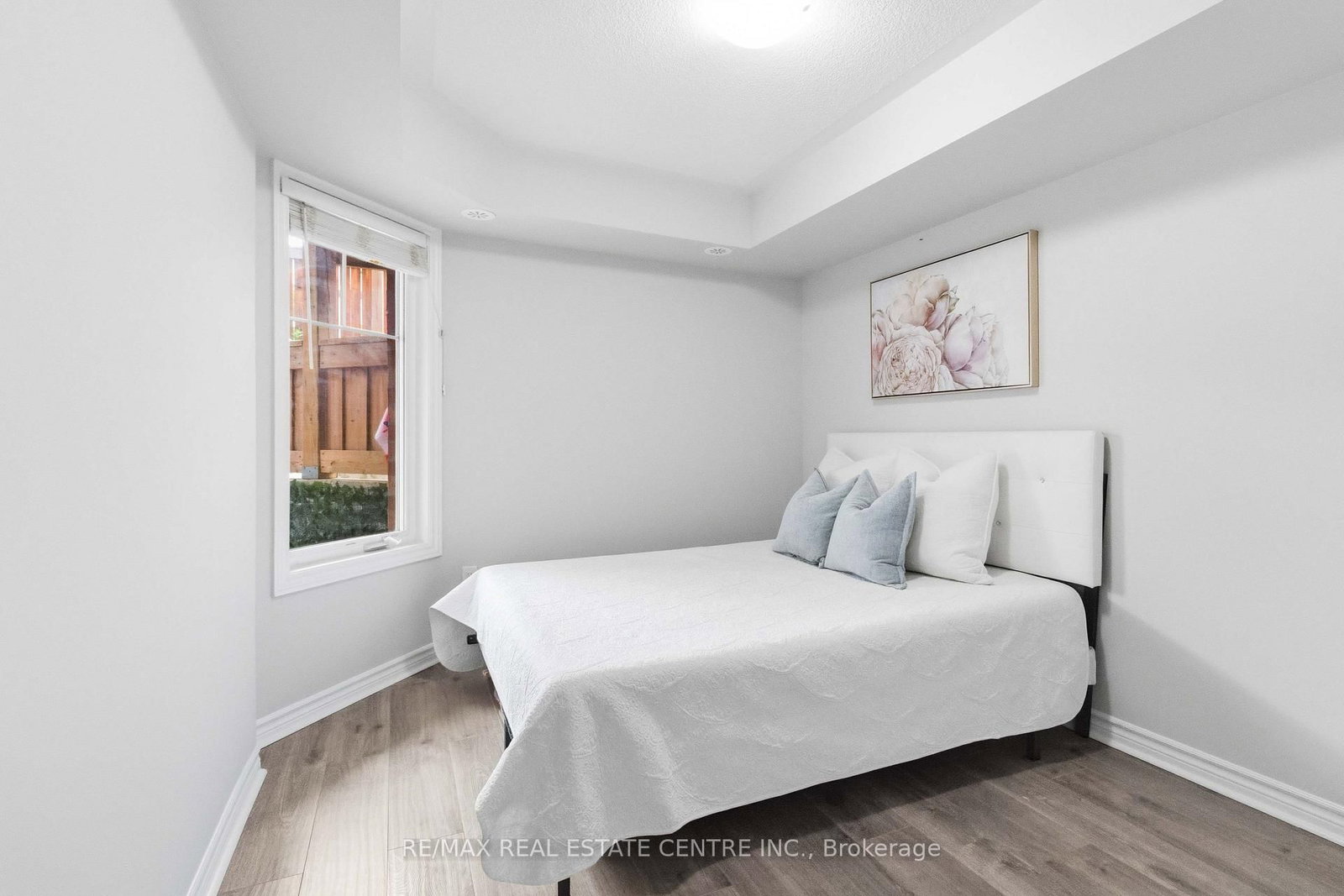 2420 Baronwood Drive • #9-01 • Oakville, ON photo 36