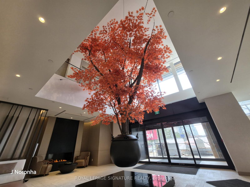 4803 - 4015 The Exchange NE
