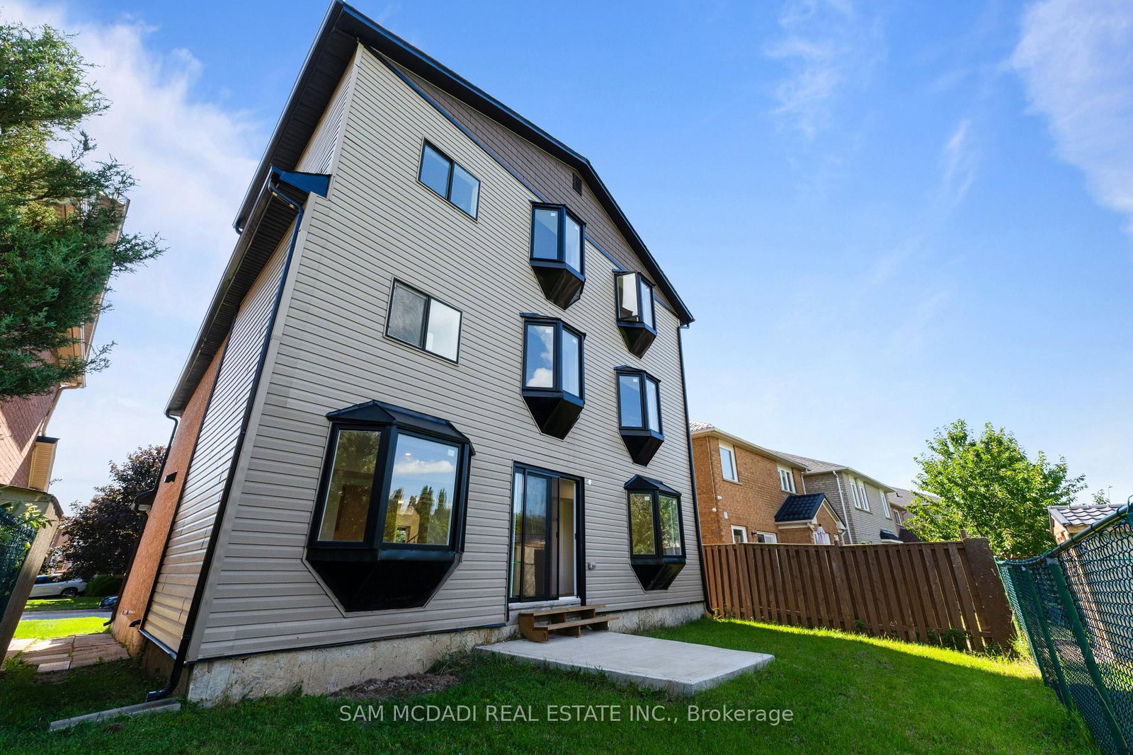 3252 Hunters Glen • Mississauga, ON photo 37