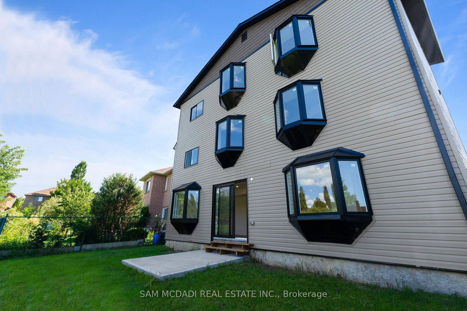 3252 Hunters Glen • Mississauga, ON photo 38