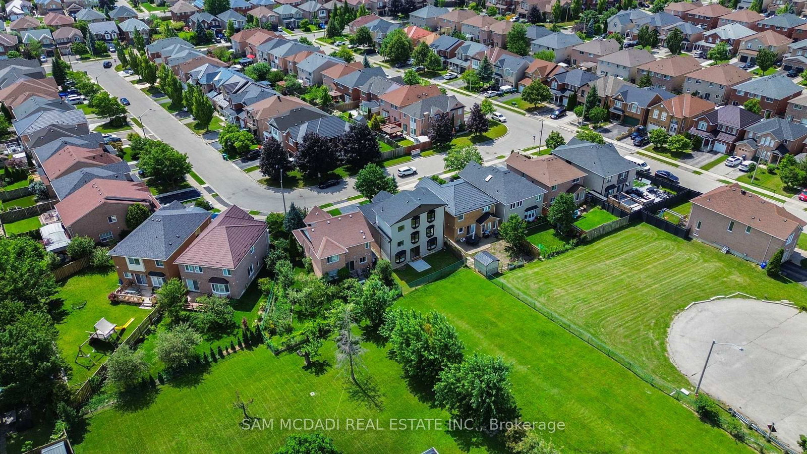 3252 Hunters Glen • Mississauga, ON photo 40