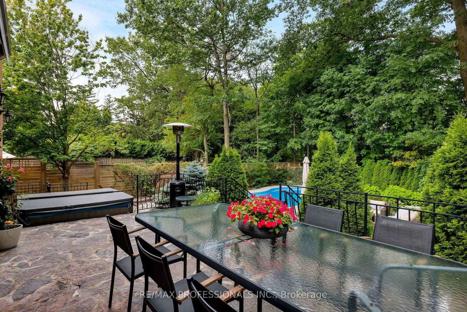 83 Wimbleton Road • Toronto, ON photo 18