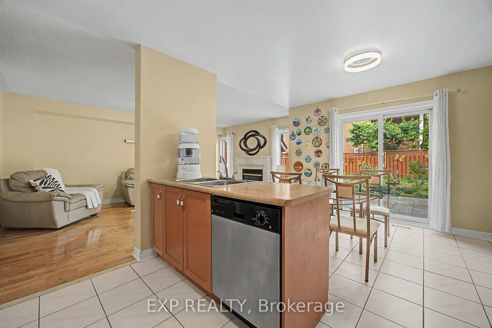7269 Lantern Fly Hollow • Mississauga, ON photo 13