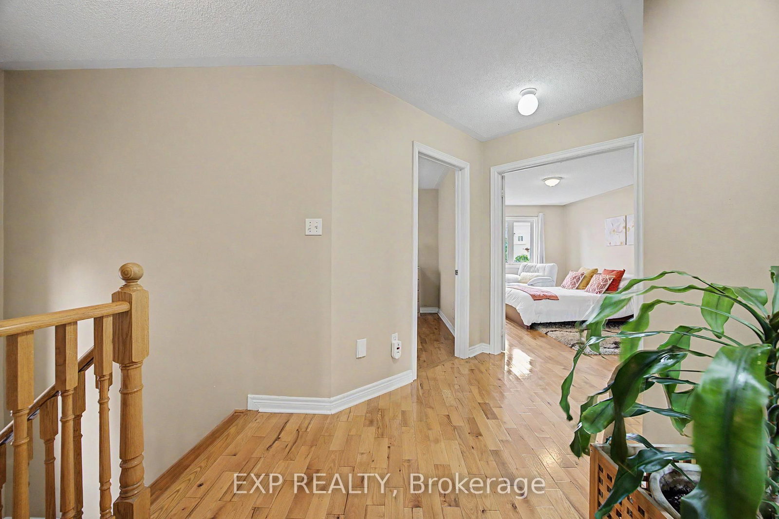 7269 Lantern Fly Hollow • Mississauga, ON photo 16
