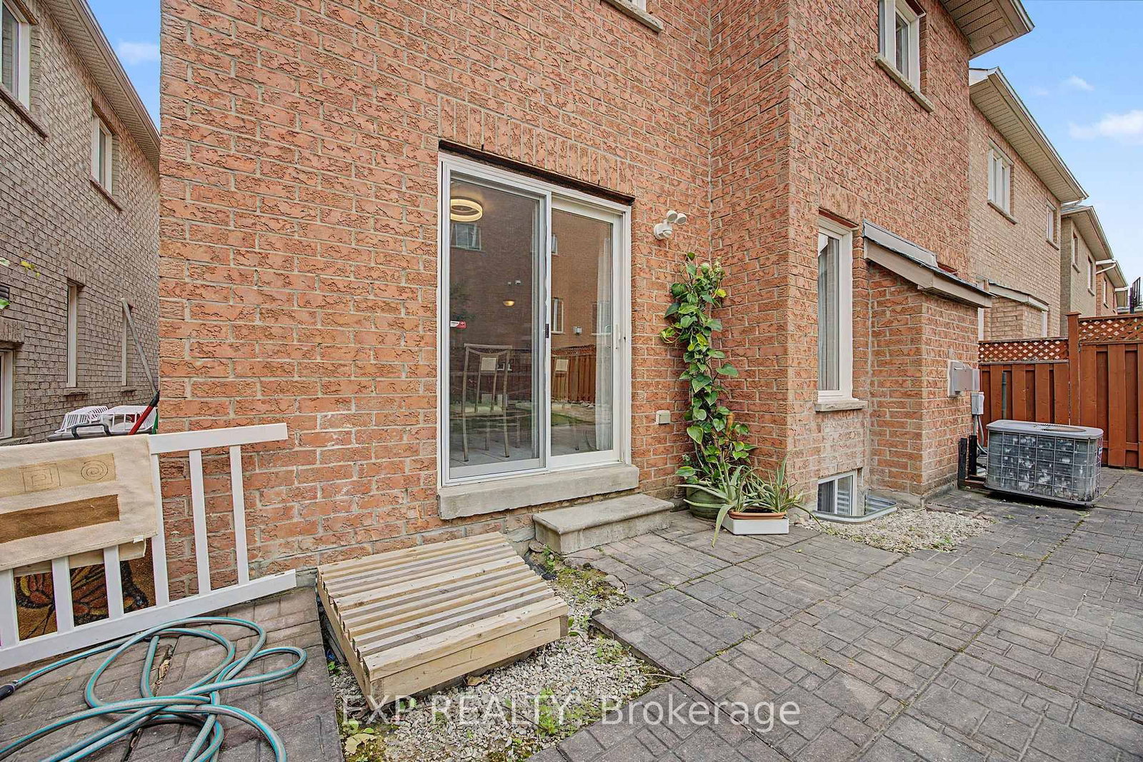 7269 Lantern Fly Hollow • Mississauga, ON photo 29