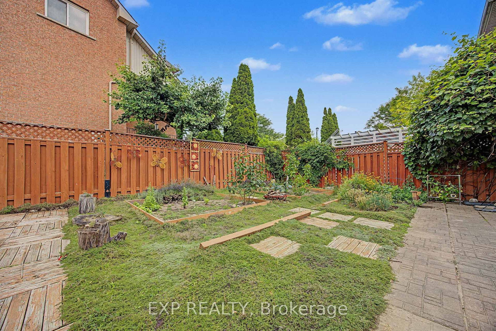 7269 Lantern Fly Hollow • Mississauga, ON photo 33