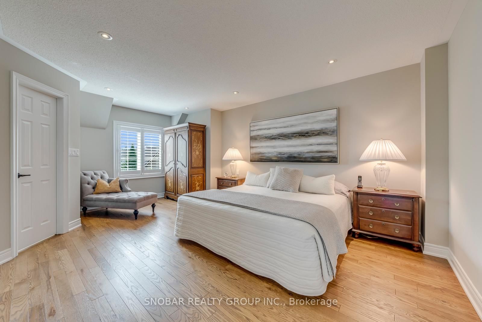 208 La Rose Avenue • #9 • Toronto, ON photo 19