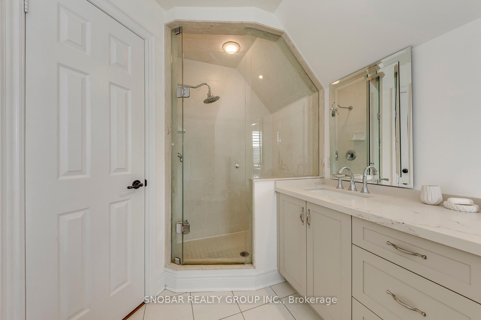 208 La Rose Avenue • #9 • Toronto, ON photo 21