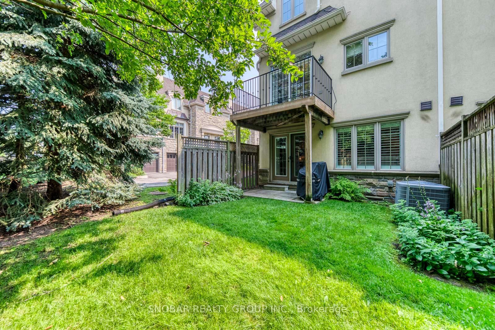208 La Rose Avenue • #9 • Toronto, ON photo 33