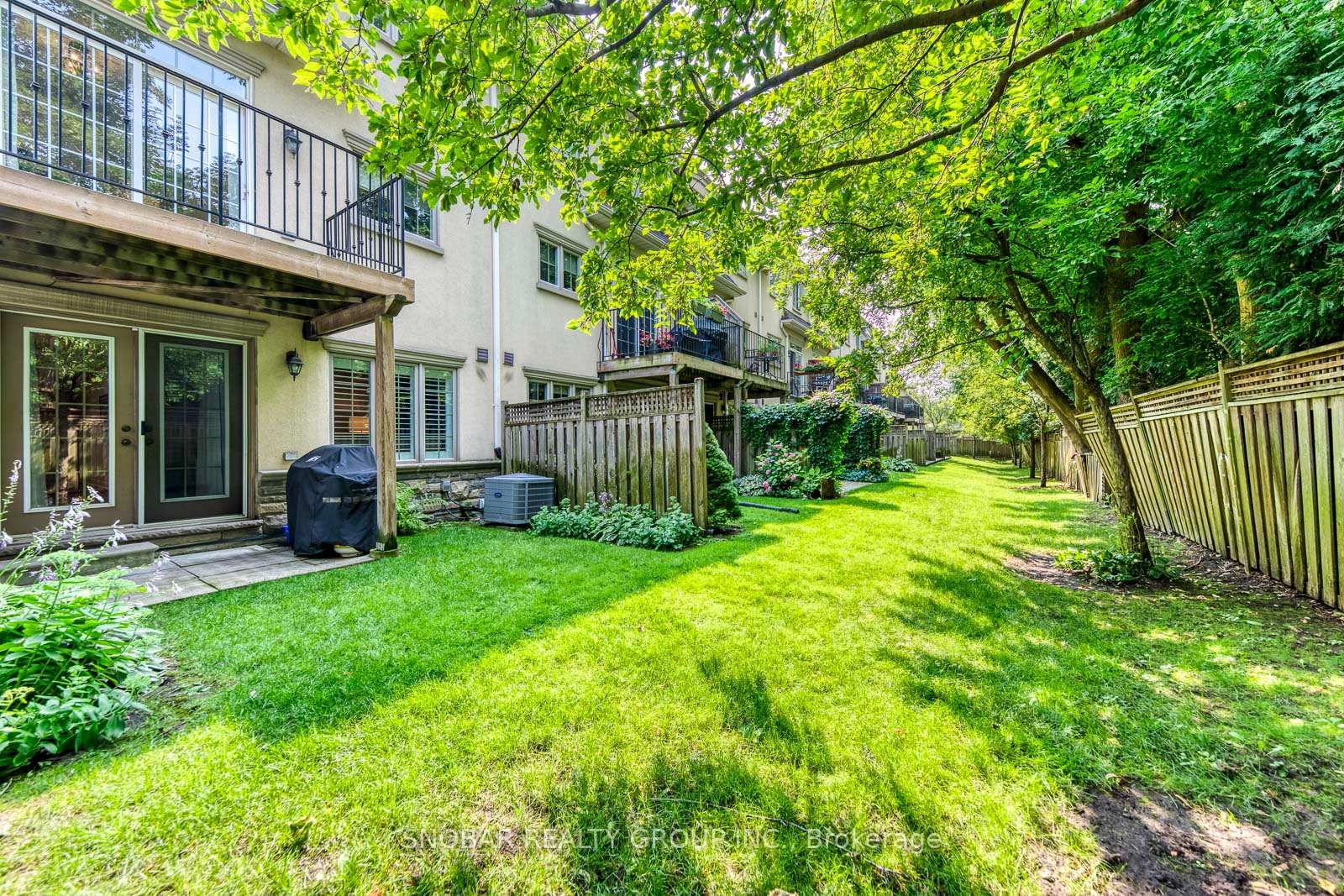 208 La Rose Avenue • #9 • Toronto, ON photo 34