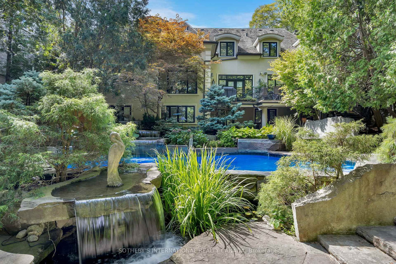 23 Edenbrook Hill • Toronto, ON photo 30