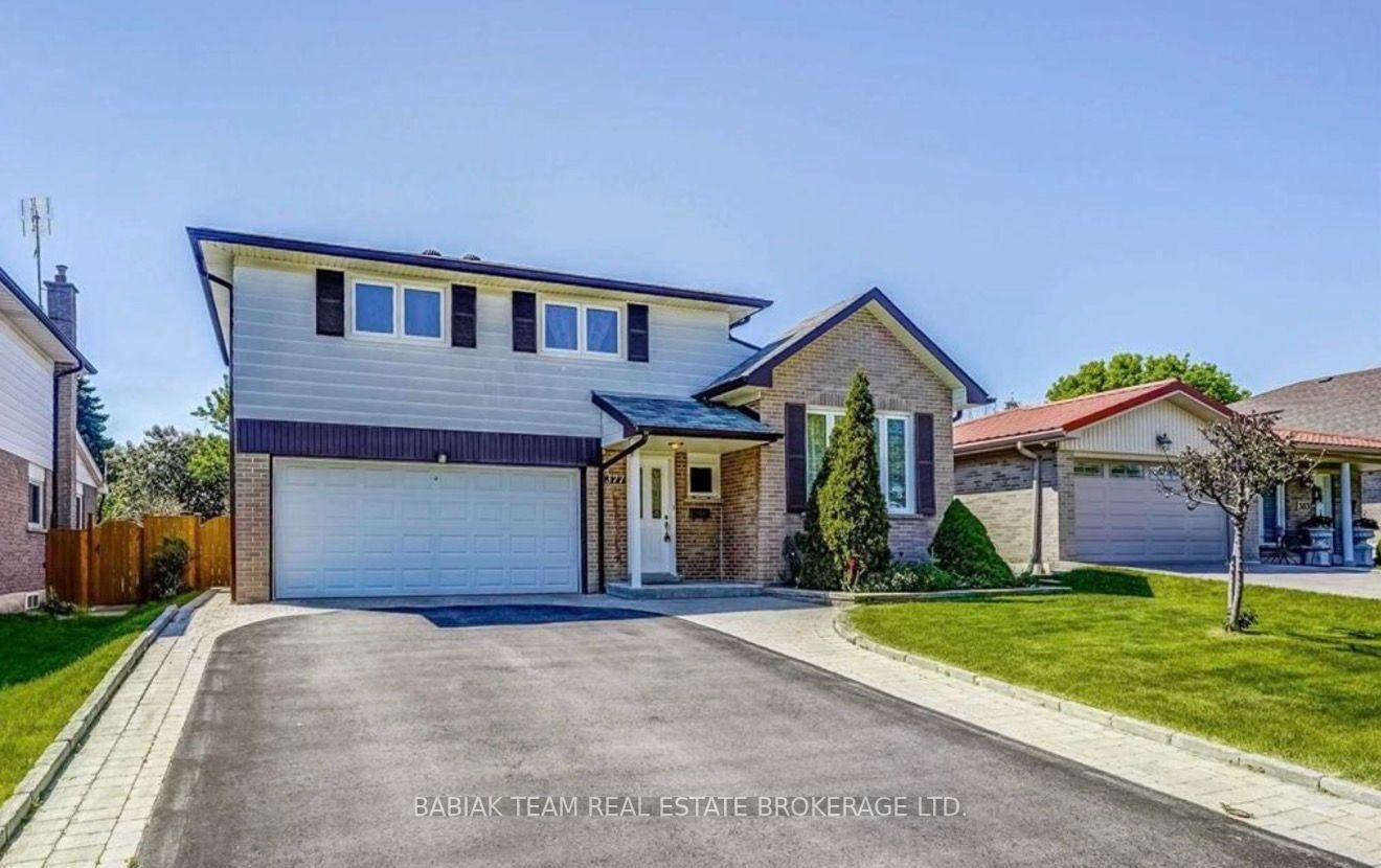 377 Karen Park Crescent W • Mississauga, ON photo 1