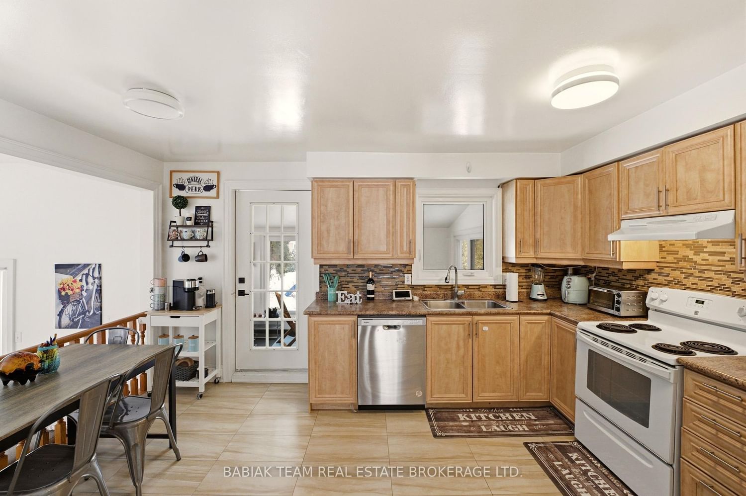 377 Karen Park Crescent W • Mississauga, ON photo 12