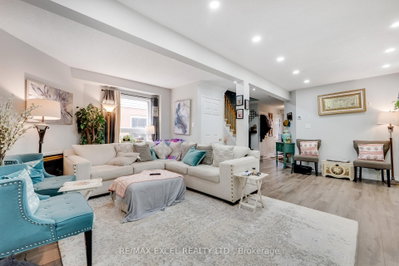 5146 Porter Street • Burlington, ON photo 9