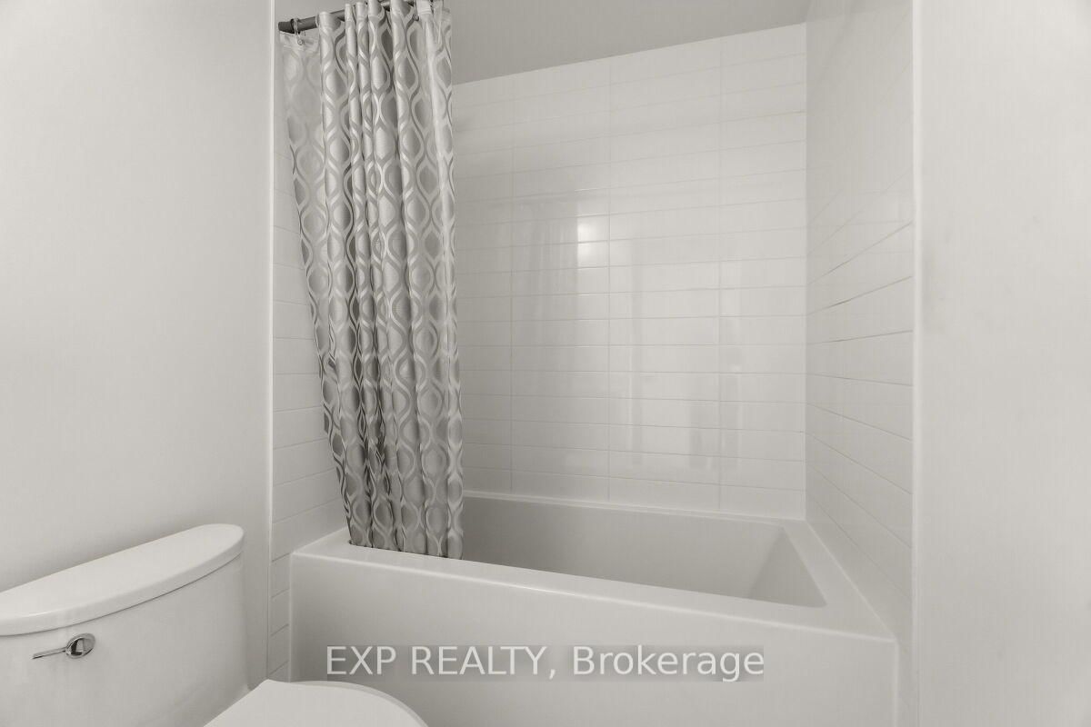 859 The Queensway • #905 • Toronto, ON photo 23