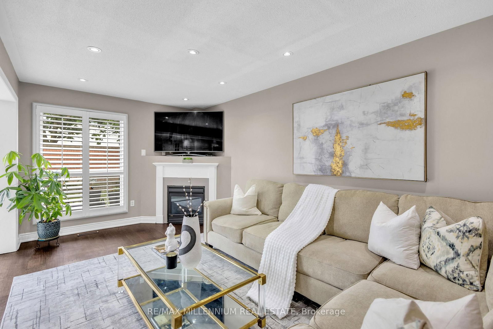252 Mountainberry Road • Brampton, ON photo 15