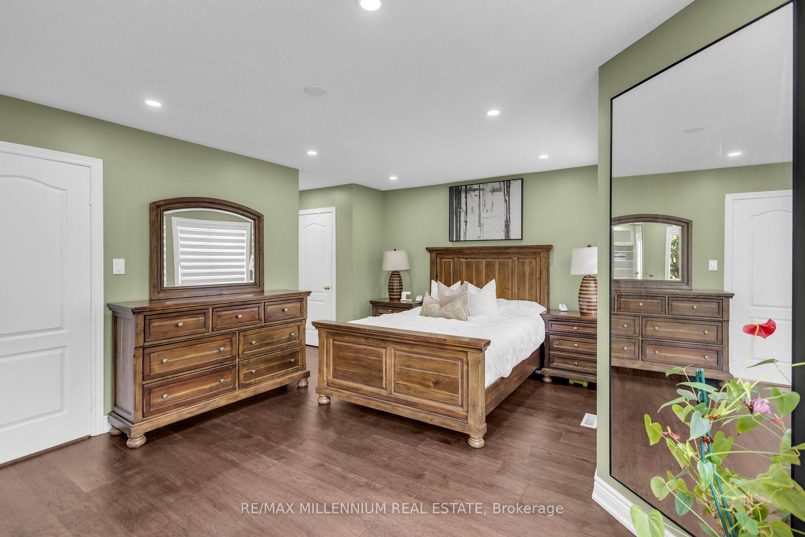 252 Mountainberry Road • Brampton, ON photo 24
