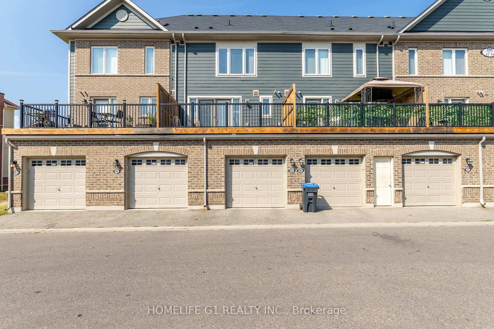 250 Sunny Meadow Boulevard • #45 • Brampton, ON photo 34