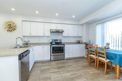 250 Sunny Meadow Boulevard • #45 • Brampton, ON photo 8