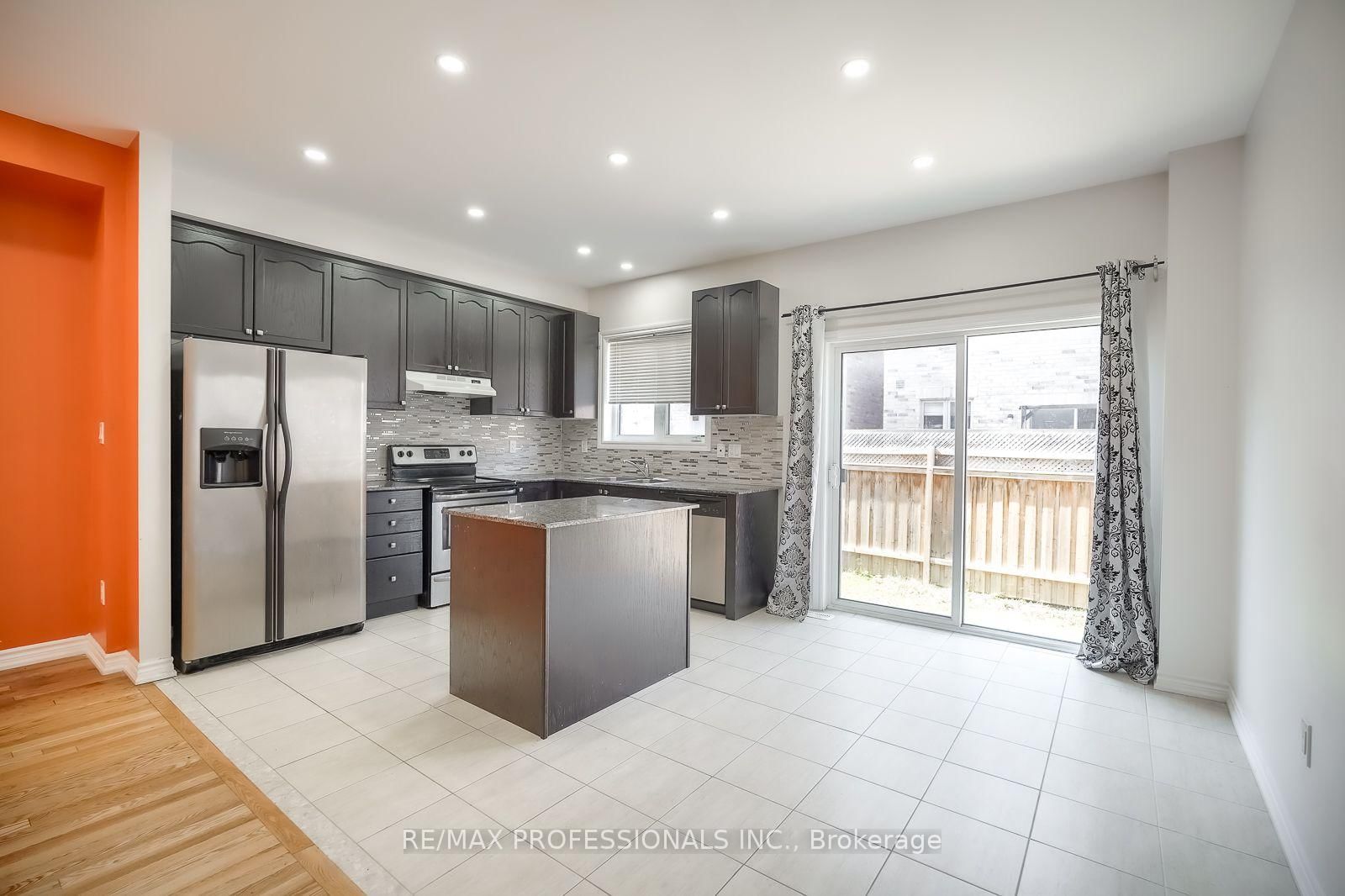 13 Yately Street • Brampton, ON photo 12