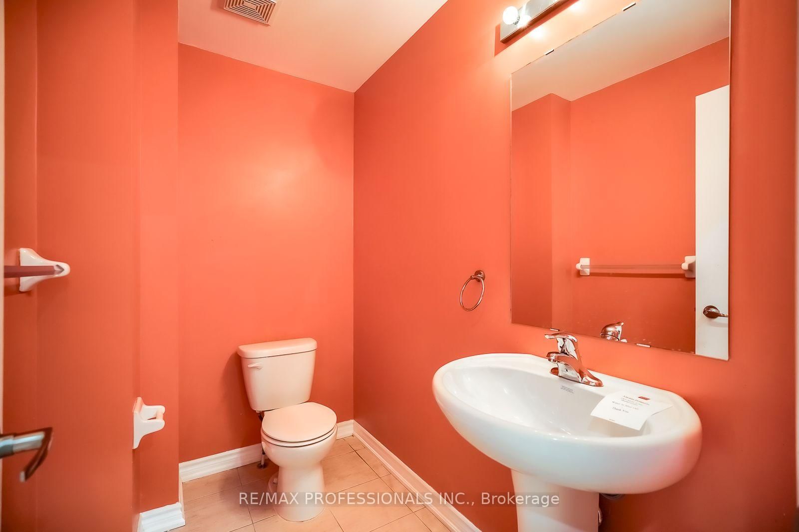 13 Yately Street • Brampton, ON photo 14