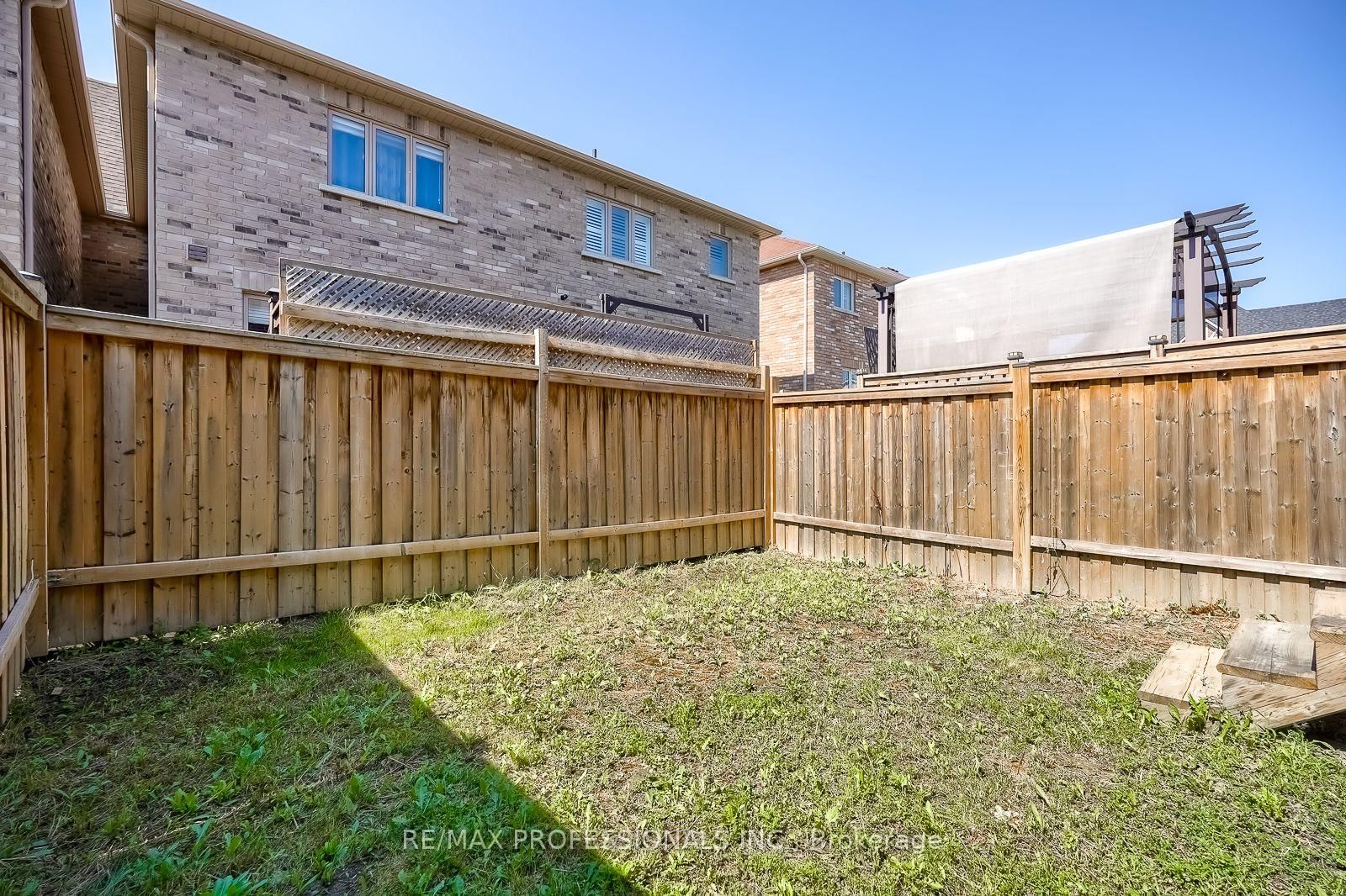 13 Yately Street • Brampton, ON photo 31
