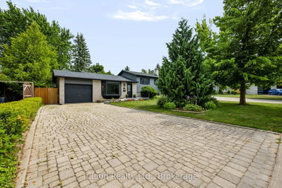 93 Church Street • Orangeville, ON photo 2