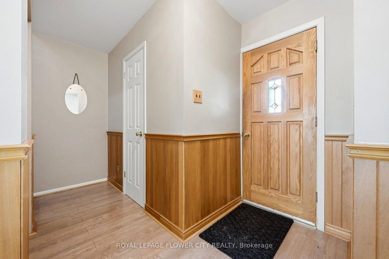 132 Fallingdale Crescent