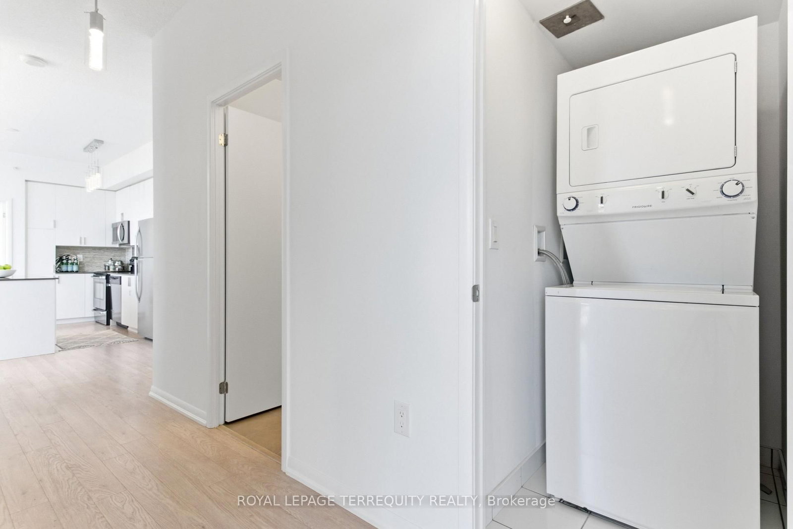 36 Via Bagnato Boulevard • #831 • Toronto, ON photo 31