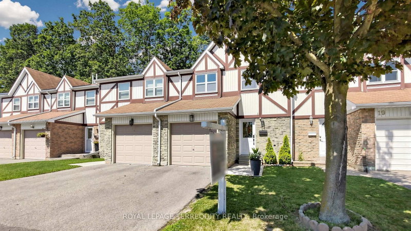 18 - 18 Morley Crescent