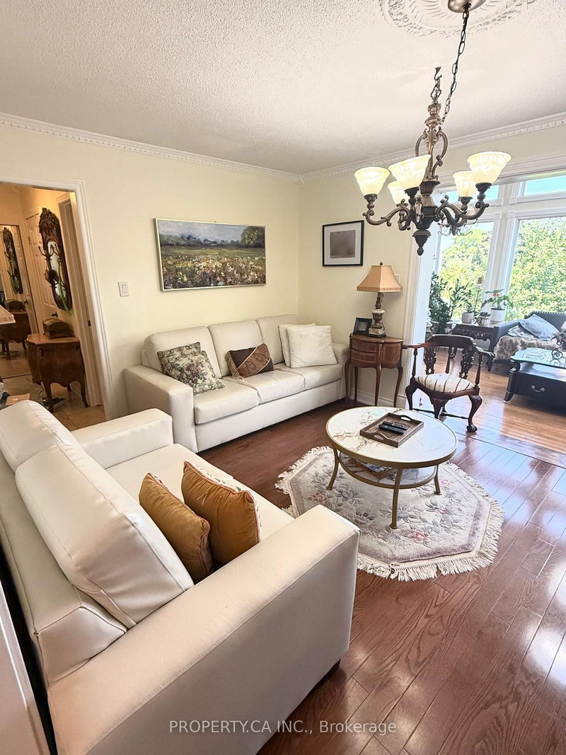 #Room 2 - 4099 Fieldgate Drive