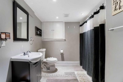 476 Jay Crescent • Orangeville, ON photo 4