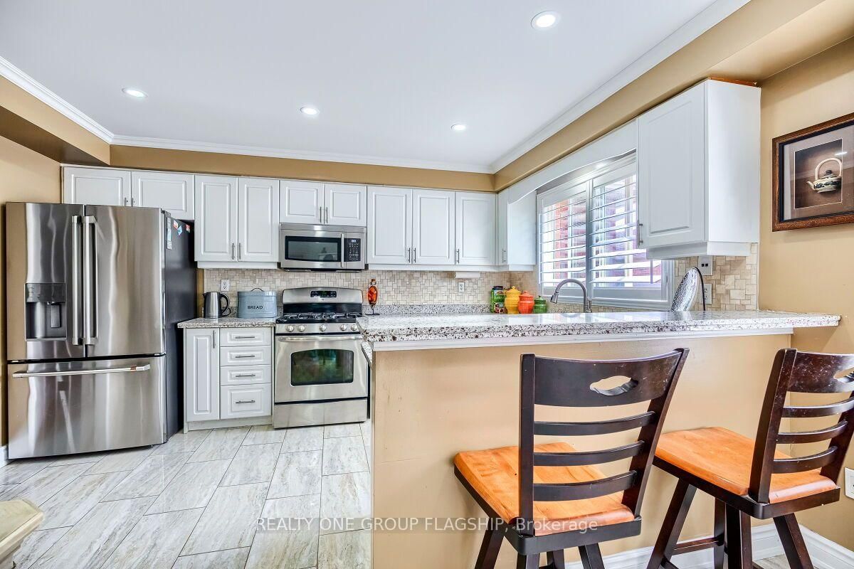 5846 10 Mississauga,ON L5M 6S5 — Photo 10